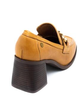 Mocasines Carmela 161127 Camel para Mujer