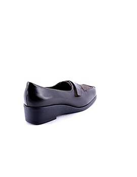 Zapato Salomon De Piel Marron 5011M