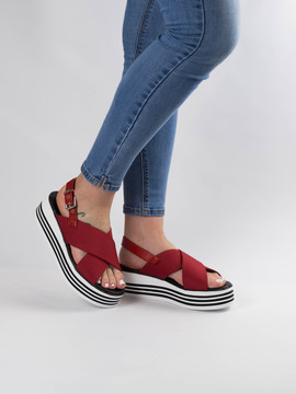 Sandalia Mustang Turca Roja 57820